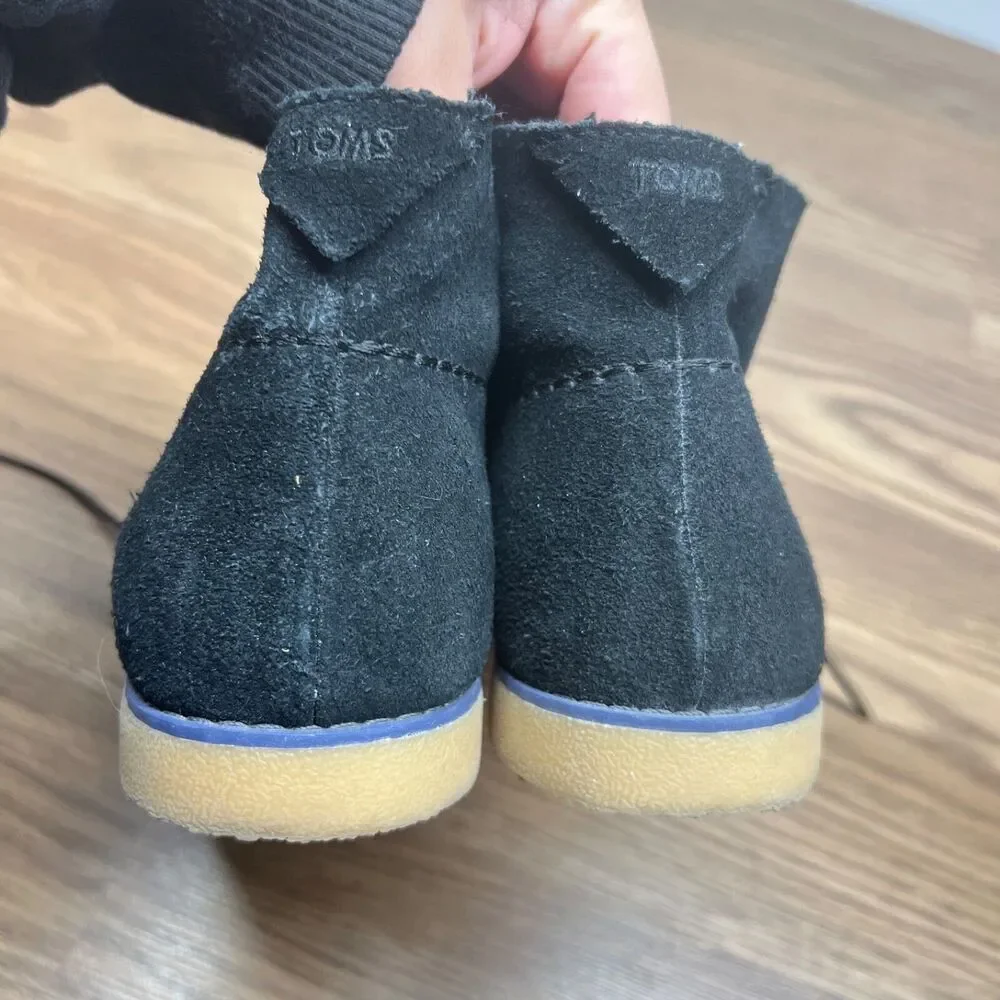 Toms Womens Mateo Chukka Ankle Booties‎ Size 7.5M Black Suede Gum Sole